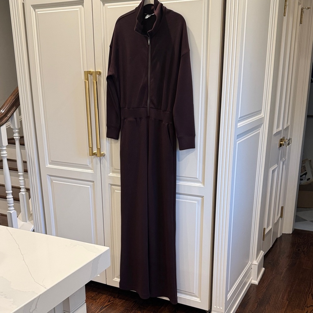 Spanx air essentials, long sleeved jumpsuit